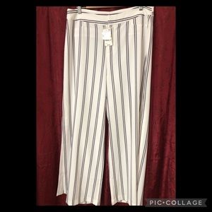 NWT Bar lll wide leg slacks